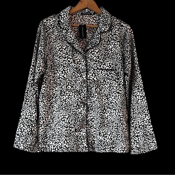 Tart Pajamas Set Size Small Black & White NEW WITH TAGS - Picture 2 of 9